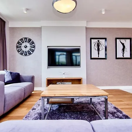 Apartament Arte Leszczynskiego - 2 Miejsca Parkingowe, Faktura Vat