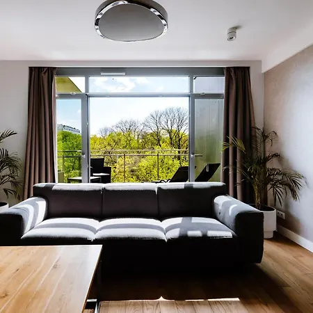 Apartment Arte Leszczynskiego - 2 Miejsca Parkingowe, Faktura Vat Lublin